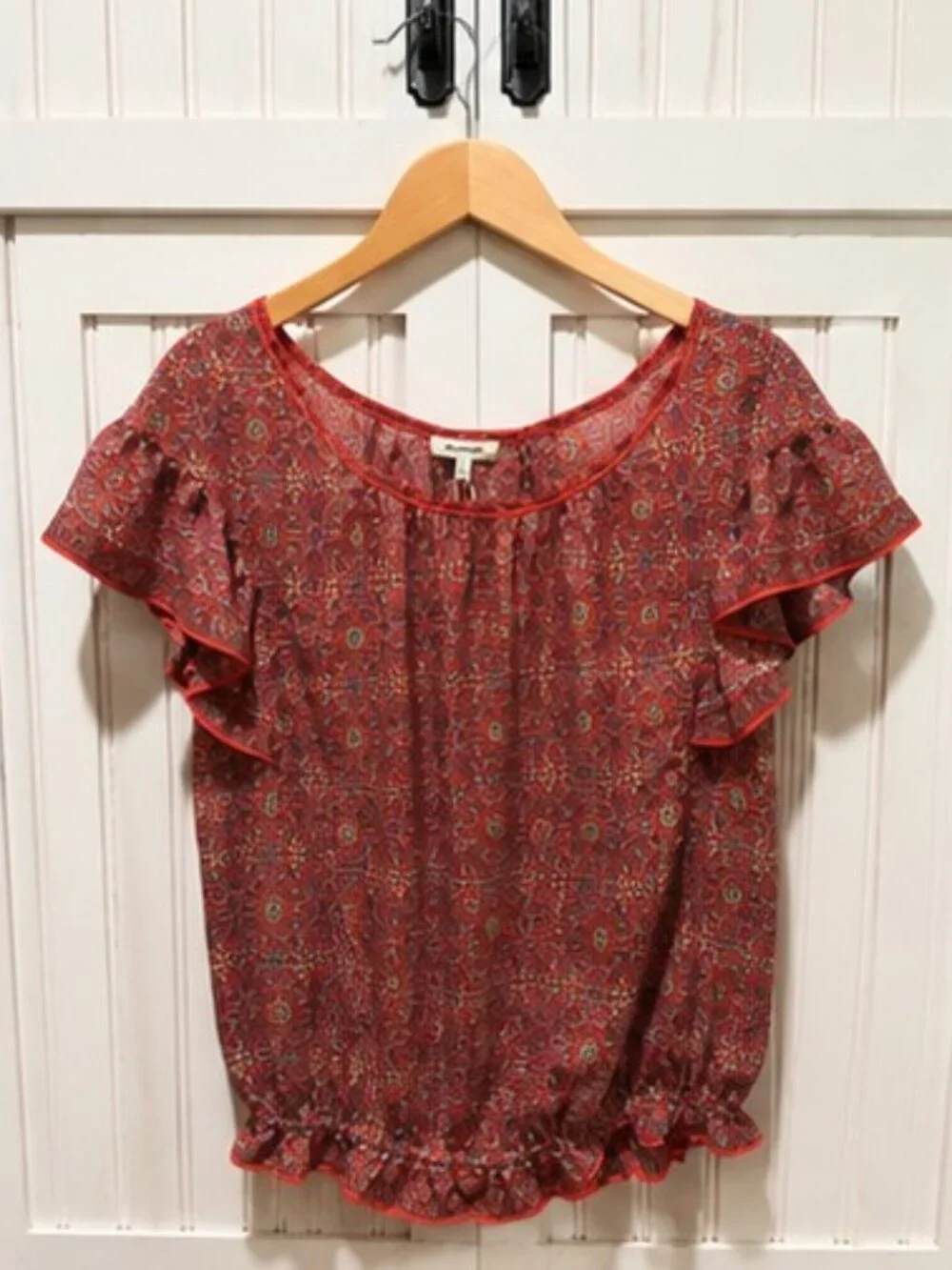 NWT Max Studio Coral Floral Medallion Print Flutter Sleeve Blouse Size Large - Picture 1 of 5